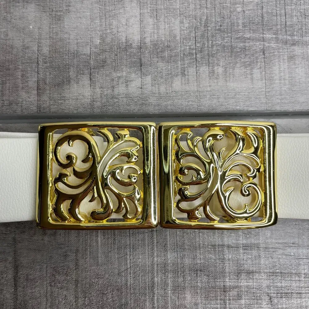 DOUGLAS PAQUETTE DP White 1.25 in Adjustable Belt Gold Scroll Buckle 35 in OSFM